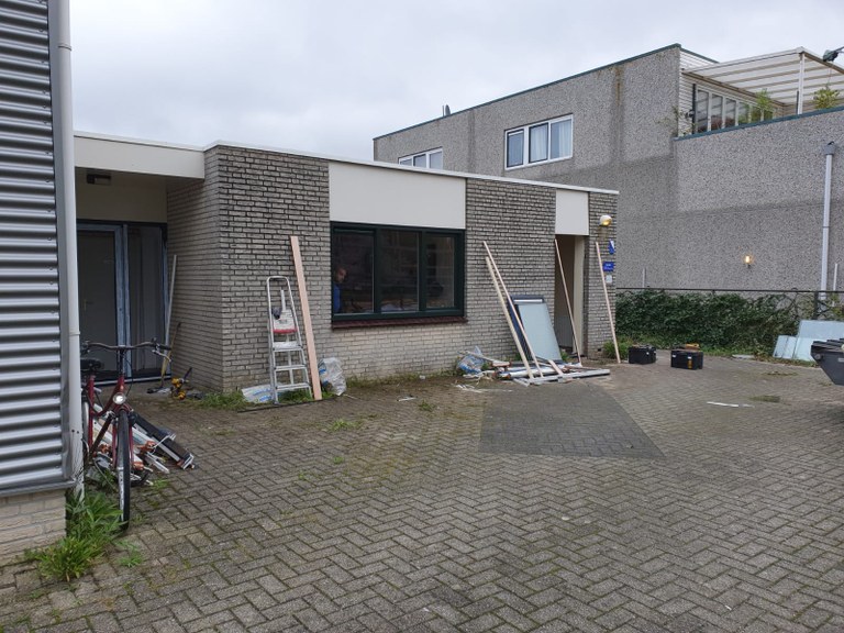 201019_Kunststof kozijnen en voordeur in groen in Almere Buiten 1.jpeg