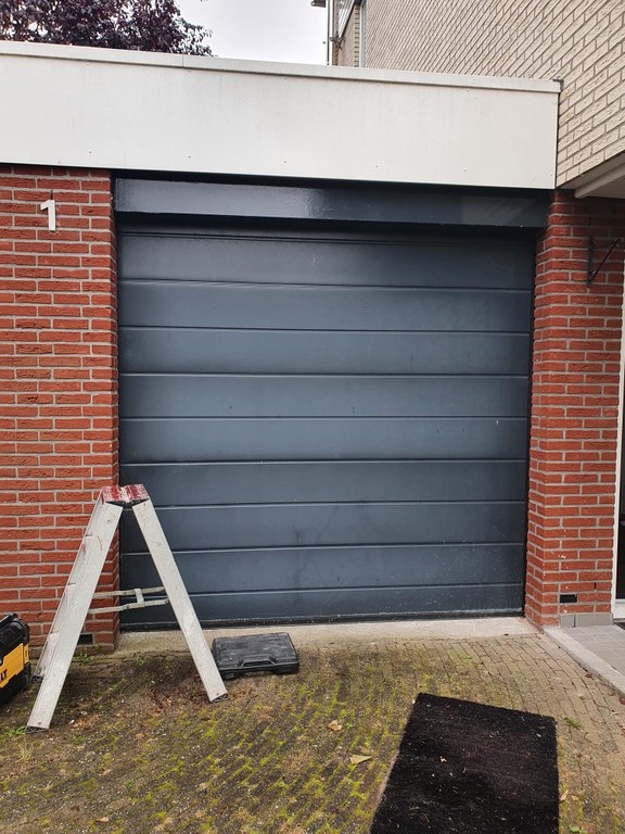 211201_Van garage naar kantoor in Almere 1.jpeg